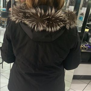 Skiing jacket super light and very warm